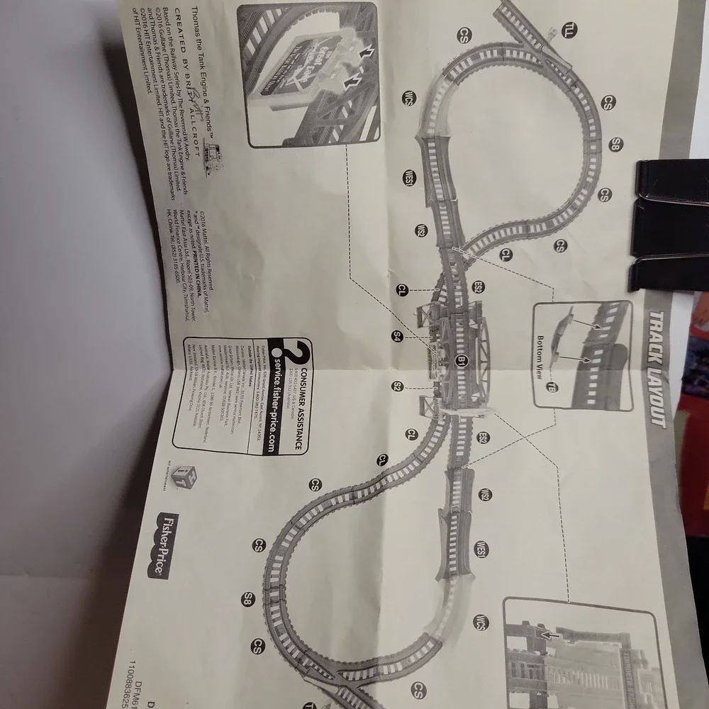 Thomas & Friends Over- Under Tidmouth Bridge Set -- motorized train WORKS